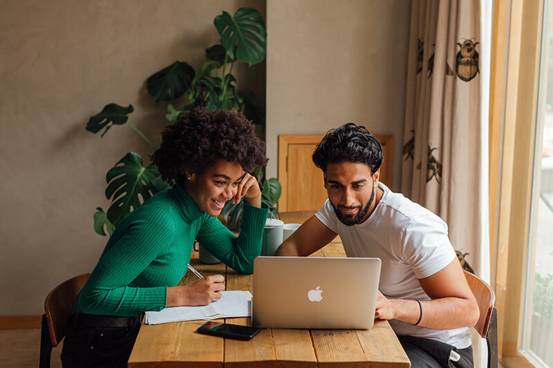 First-time homebuyers learning how they can buy a home with student loans